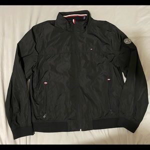 TOMMY HILFIGER wind breaker jacket